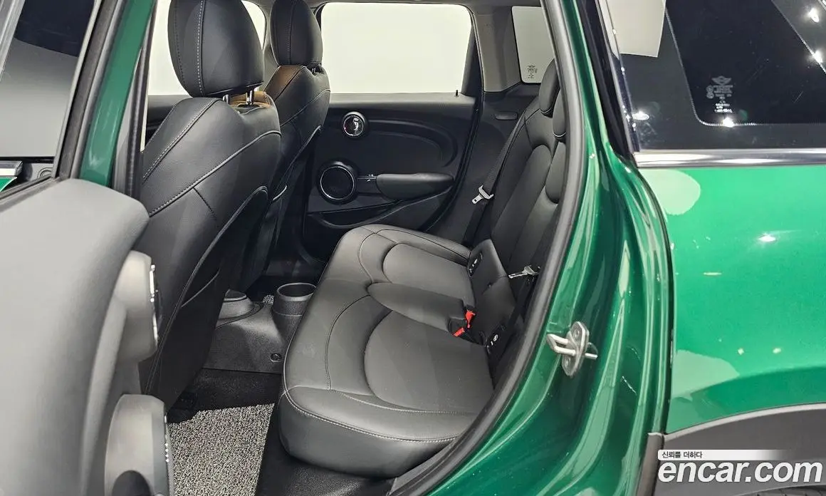 Mini Cooper 2020 1.5 автомат (гидро), фото 16