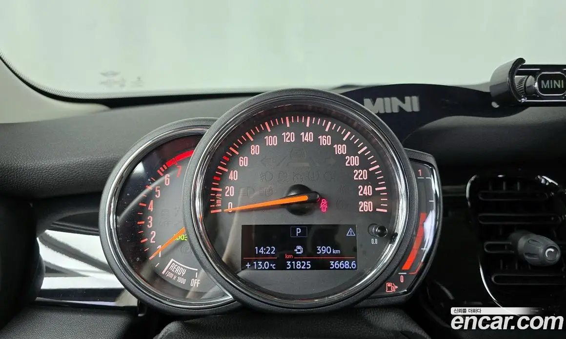 Mini Cooper 2022 1.5 автомат (гидро), фото 11