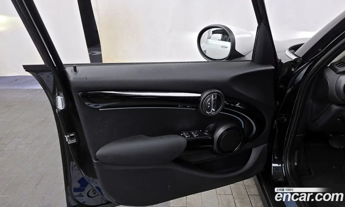 Mini Cooper 2022 1.5 автомат (гидро), фото 14