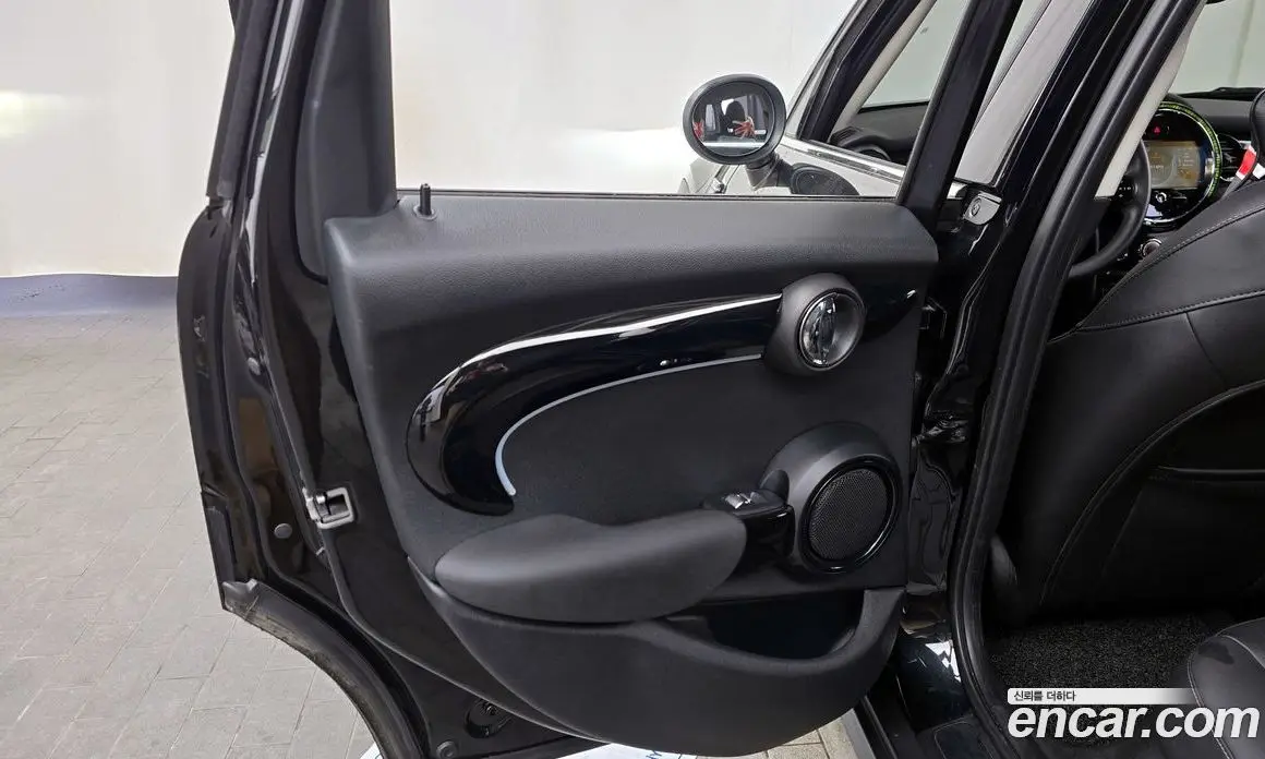 Mini Cooper 2022 1.5 автомат (гидро), фото 15