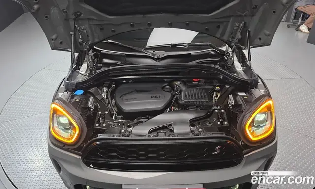 Mini Countryman 2020 2.0 автомат (гидро), миниатюра 6 Mini Countryman 2020 2.0 автомат (гидро), миниатюра 6