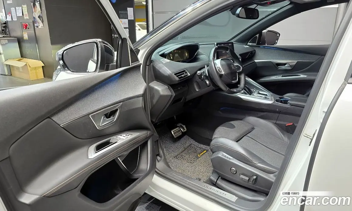 Peugeot 3008 2018 1.6 автомат (гидро), фото 13 Peugeot 3008 2018 1.6 автомат (гидро), фото 13