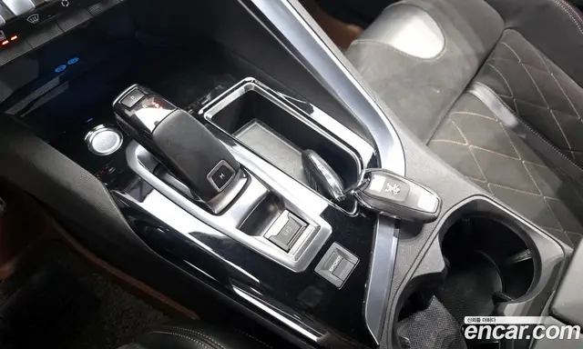 Peugeot 5008 2018 2.0 автомат (гидро), миниатюра 12