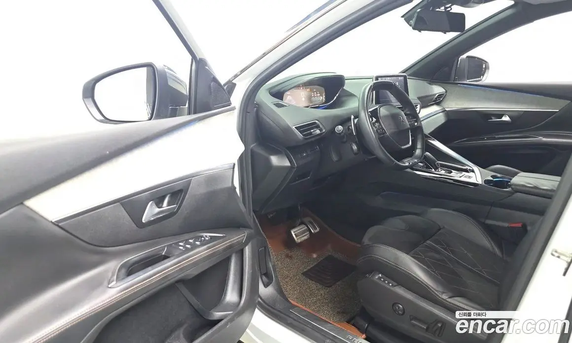 Peugeot 5008 2018 2.0 автомат (гидро), фото 13