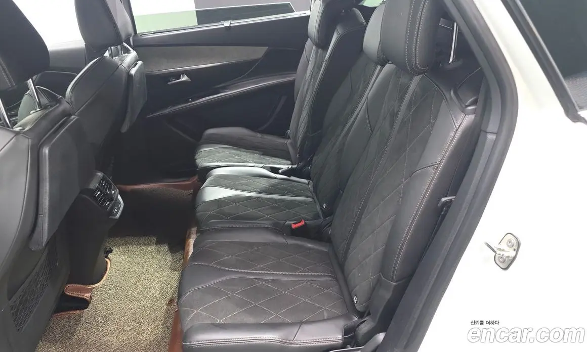 Peugeot 5008 2018 2.0 автомат (гидро), фото 18