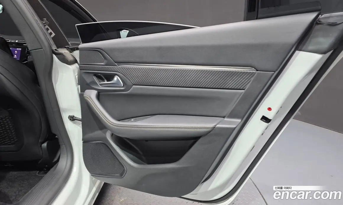 Peugeot 508 2022 1.5 автомат (гидро), фото 15
