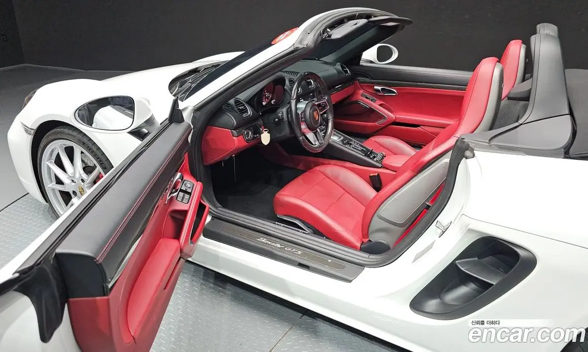 Porsche 718 2021 4.0 автомат (гидро), фото 13