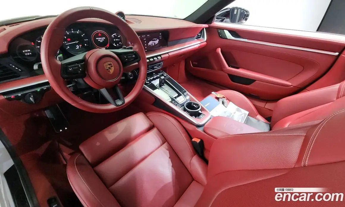 Porsche 911 2022 3.0 автомат (гидро), фото 10 Porsche 911 2022 3.0 автомат (гидро), фото 10