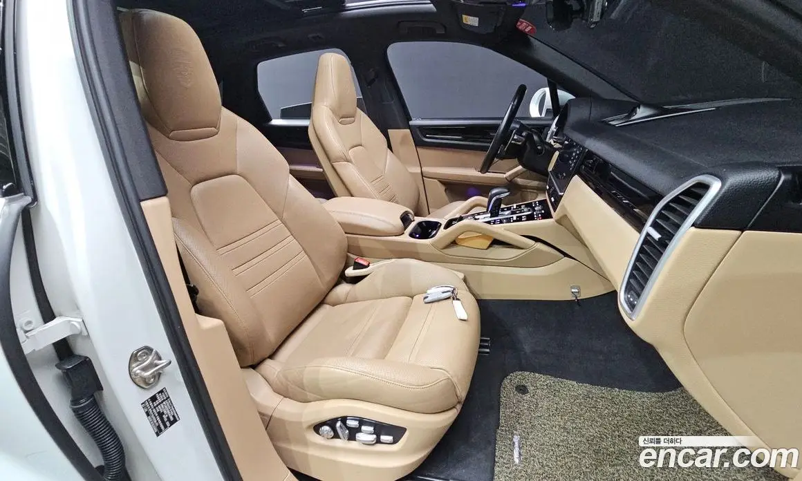 Porsche Cayenne 2019 3.0 автомат (гидро), фото 17