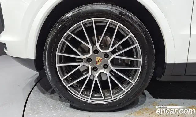 Porsche Cayenne 2019 3.0 автомат (гидро), миниатюра 5