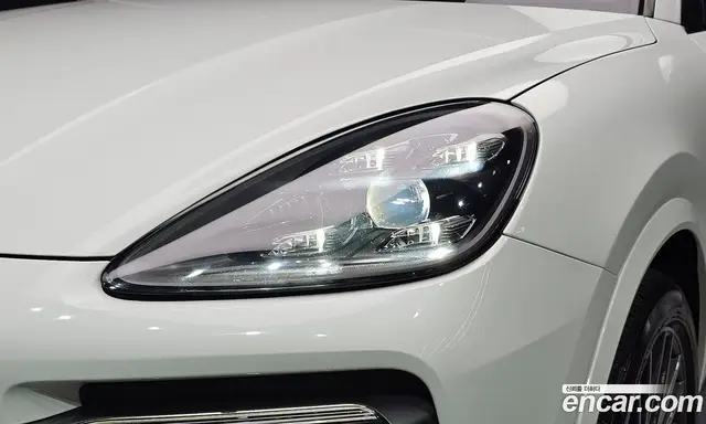 Porsche Cayenne 2019 3.0 автомат (гидро), миниатюра 8
