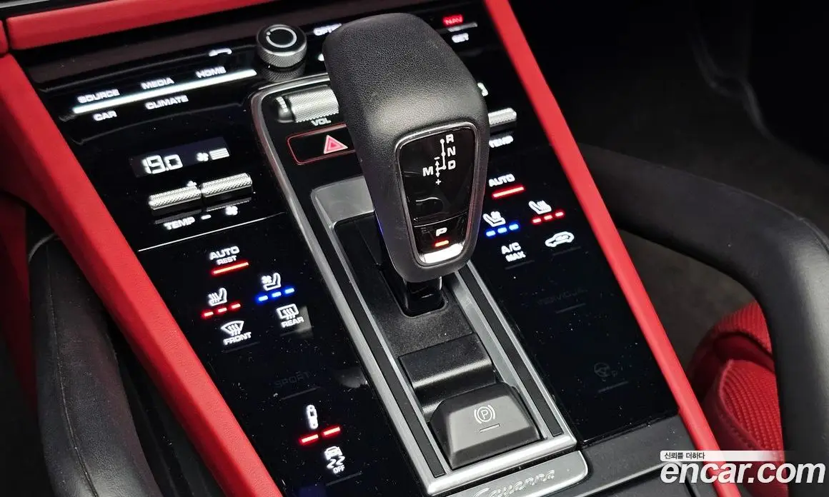 Porsche Cayenne 2022 3.0 автомат (гидро), фото 11