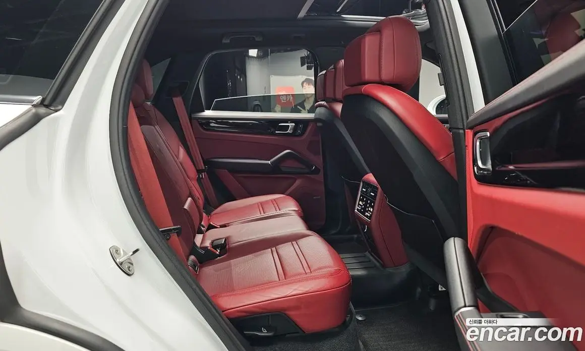 Porsche Cayenne 2022 3.0 автомат (гидро), фото 16