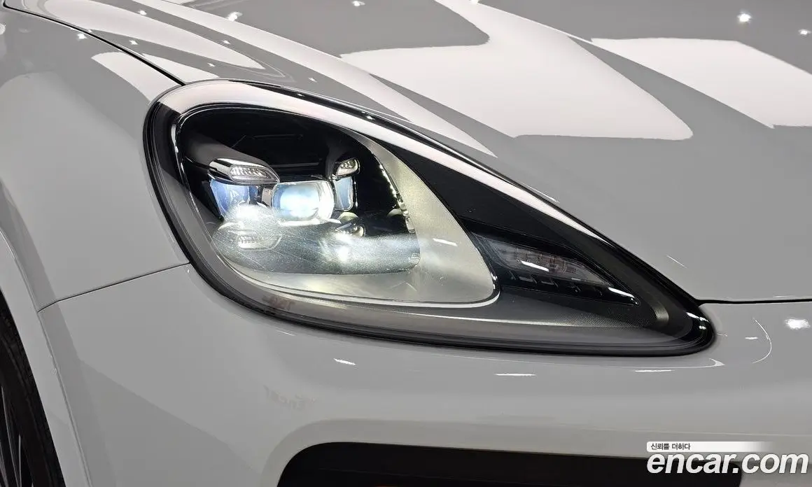 Porsche Cayenne 2022 3.0 автомат (гидро), фото 7