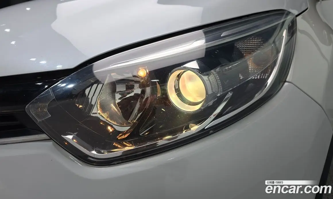 Renault (Samsung) QM3 2016 1.5 автомат (гидро), фото 8 Renault (Samsung) QM3 2016 1.5 автомат (гидро), фото 8