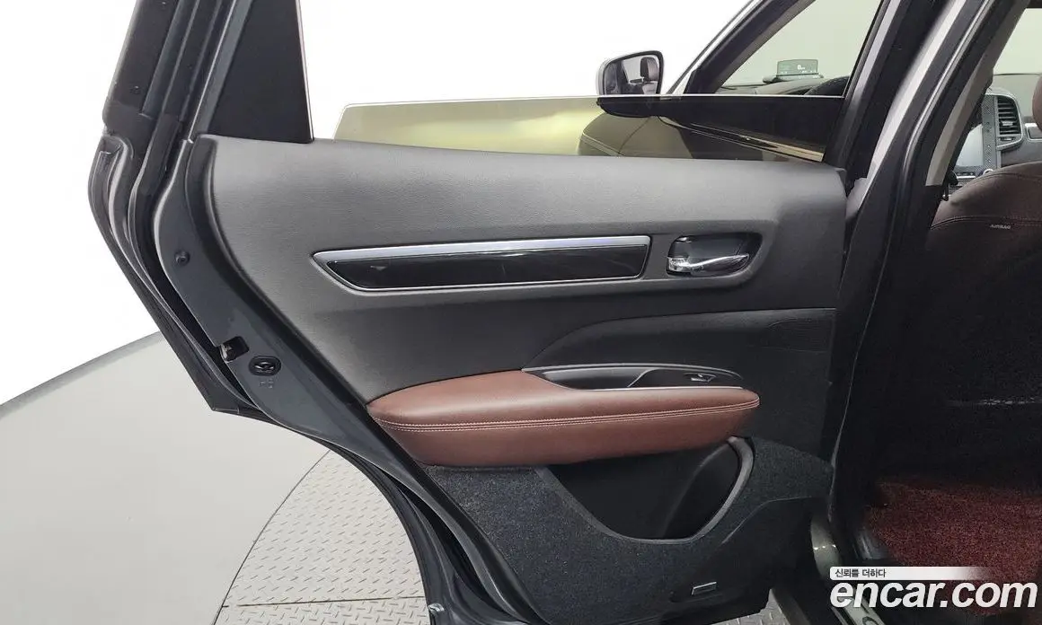 Renault (Samsung) QM6 2016 2.0 автомат (гидро), фото 15