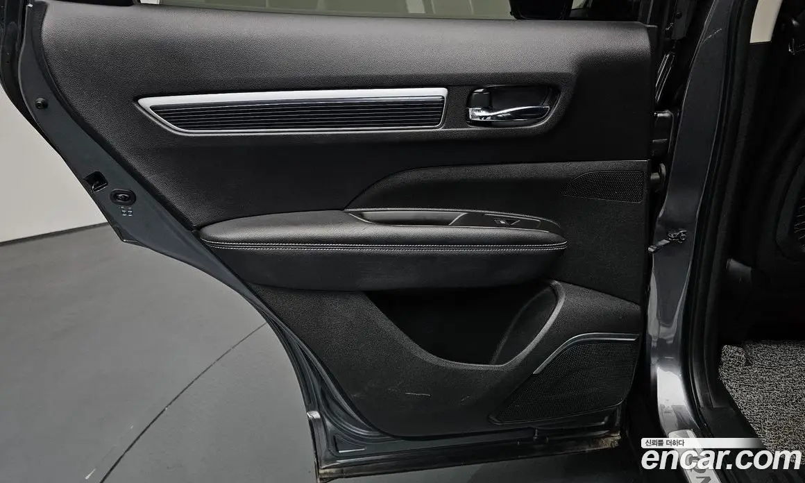 Renault (Samsung) QM6 2022 2.0 автомат (гидро), фото 14 Renault (Samsung) QM6 2022 2.0 автомат (гидро), фото 14