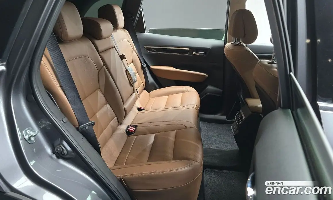 Renault (Samsung) QM6 2023 2.0 автомат (гидро), фото 17