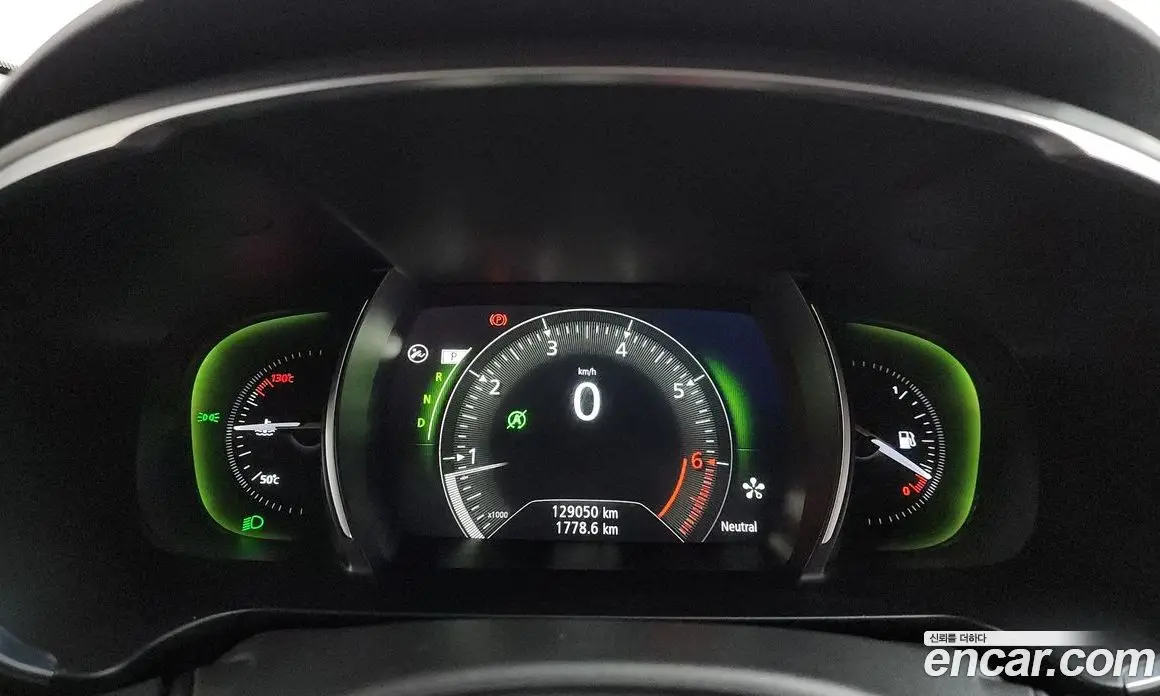 Renault (Samsung) SM6 2016 1.6 автомат (гидро), фото 11 Renault (Samsung) SM6 2016 1.6 автомат (гидро), фото 11