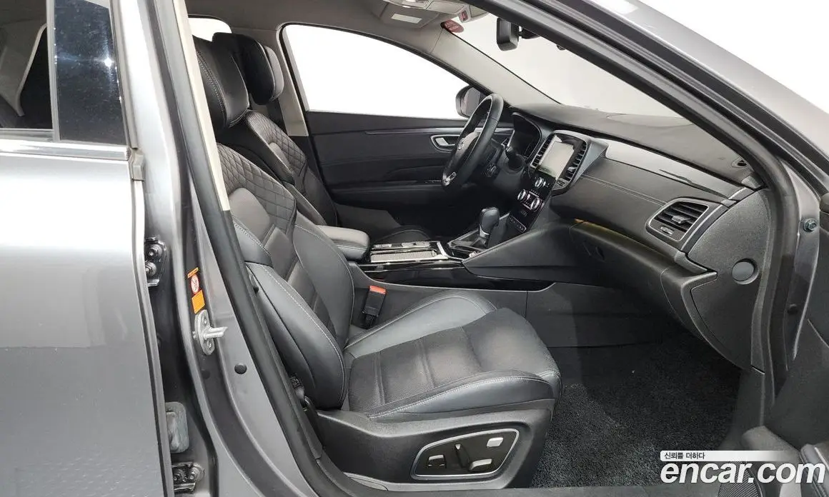 Renault (Samsung) SM6 2016 1.6 автомат (гидро), фото 16 Renault (Samsung) SM6 2016 1.6 автомат (гидро), фото 16