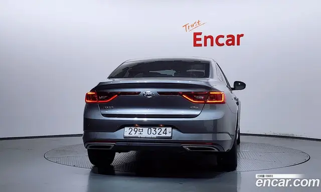 Renault (Samsung) SM6 2016 1.6 автомат (гидро), миниатюра 4 Renault (Samsung) SM6 2016 1.6 автомат (гидро), миниатюра 4