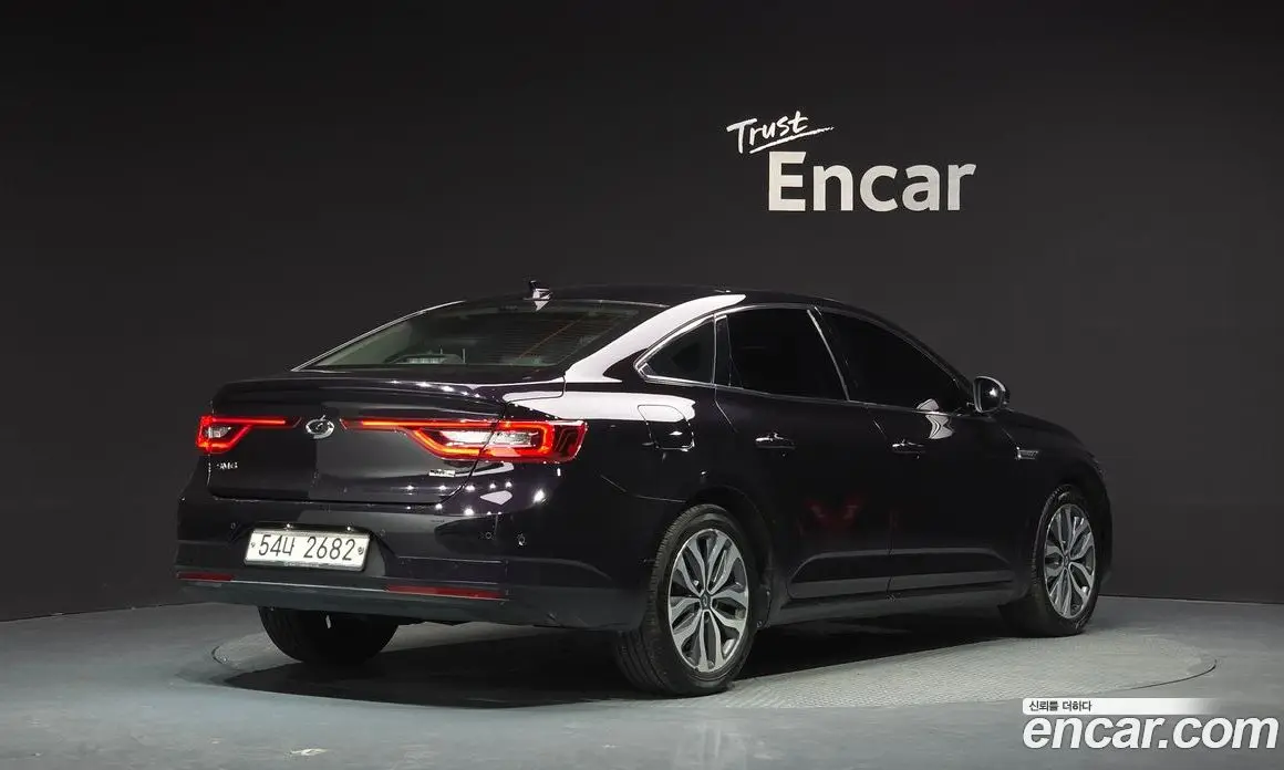 Renault (Samsung) SM6 2017 2.0 автомат (гидро), фото 2 Renault (Samsung) SM6 2017 2.0 автомат (гидро), фото 2