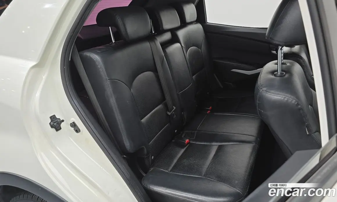 SsangYong Korando 2014 2.0 автомат (гидро), фото 18