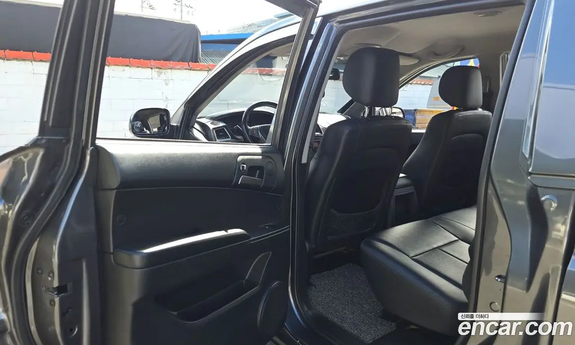 SsangYong Korando 2016 2.0 автомат (гидро), фото 16