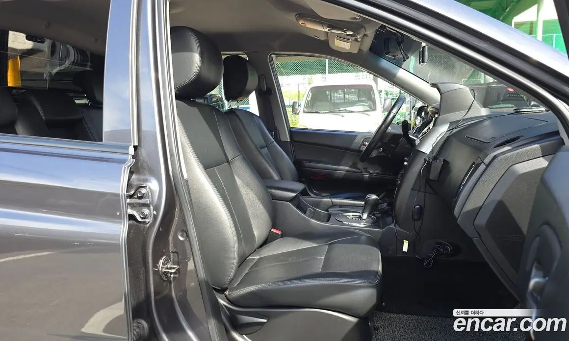 SsangYong Korando 2016 2.0 автомат (гидро), фото 17