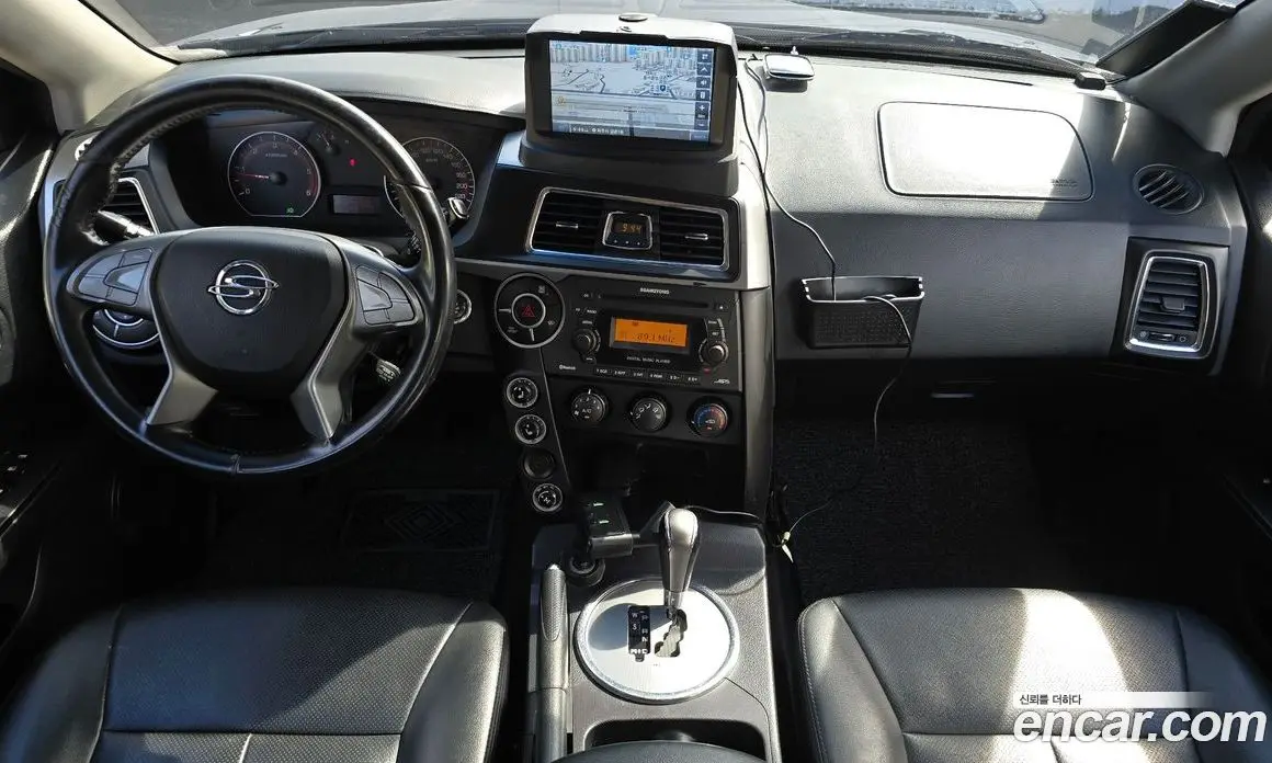 SsangYong Korando 2016 2.0 автомат (гидро), фото 10