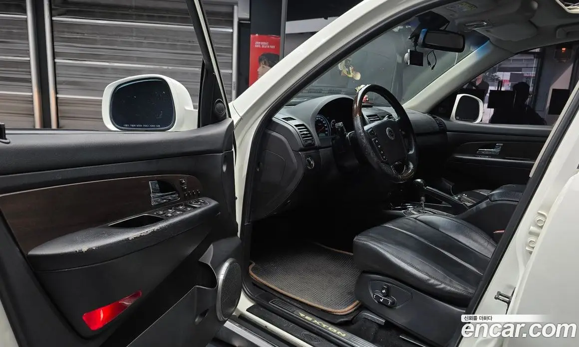 SsangYong Rexton 2013 2.0 автомат (гидро), фото 13