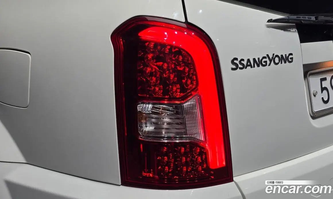 SsangYong Rexton 2013 2.0 автомат (гидро), фото 9