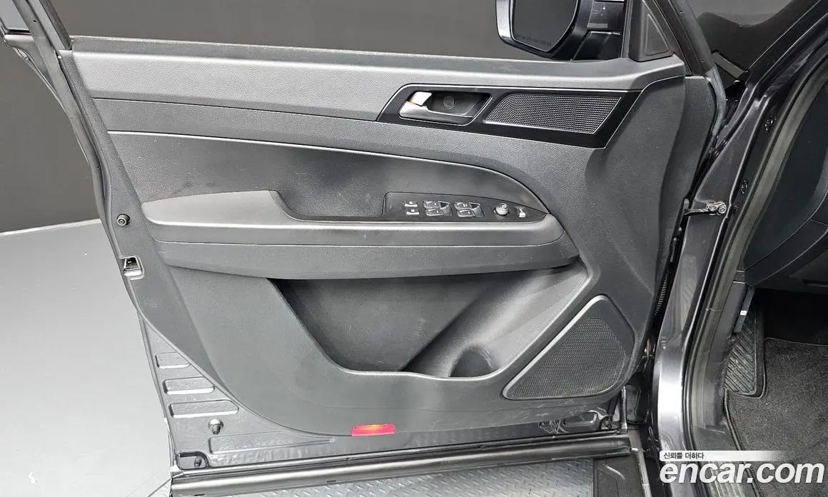 SsangYong Rexton 2020 2.2 автомат (гидро), фото 14