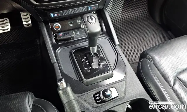 SsangYong Rexton 2020 2.2 автомат (гидро), миниатюра 12