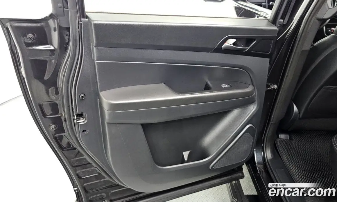 SsangYong Rexton 2020 2.2 автомат (гидро), фото 15