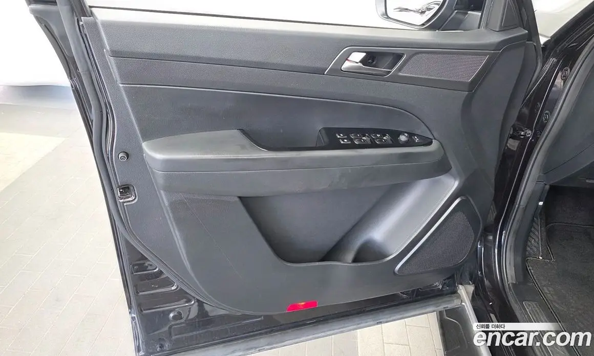 SsangYong Rexton 2023 2.2 автомат (гидро), фото 14