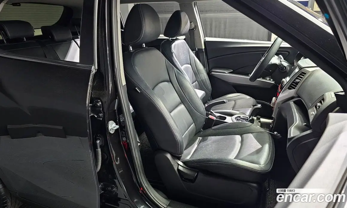 SsangYong TIBOLI 2015 1.6 автомат (гидро), фото 16 SsangYong TIBOLI 2015 1.6 автомат (гидро), фото 16