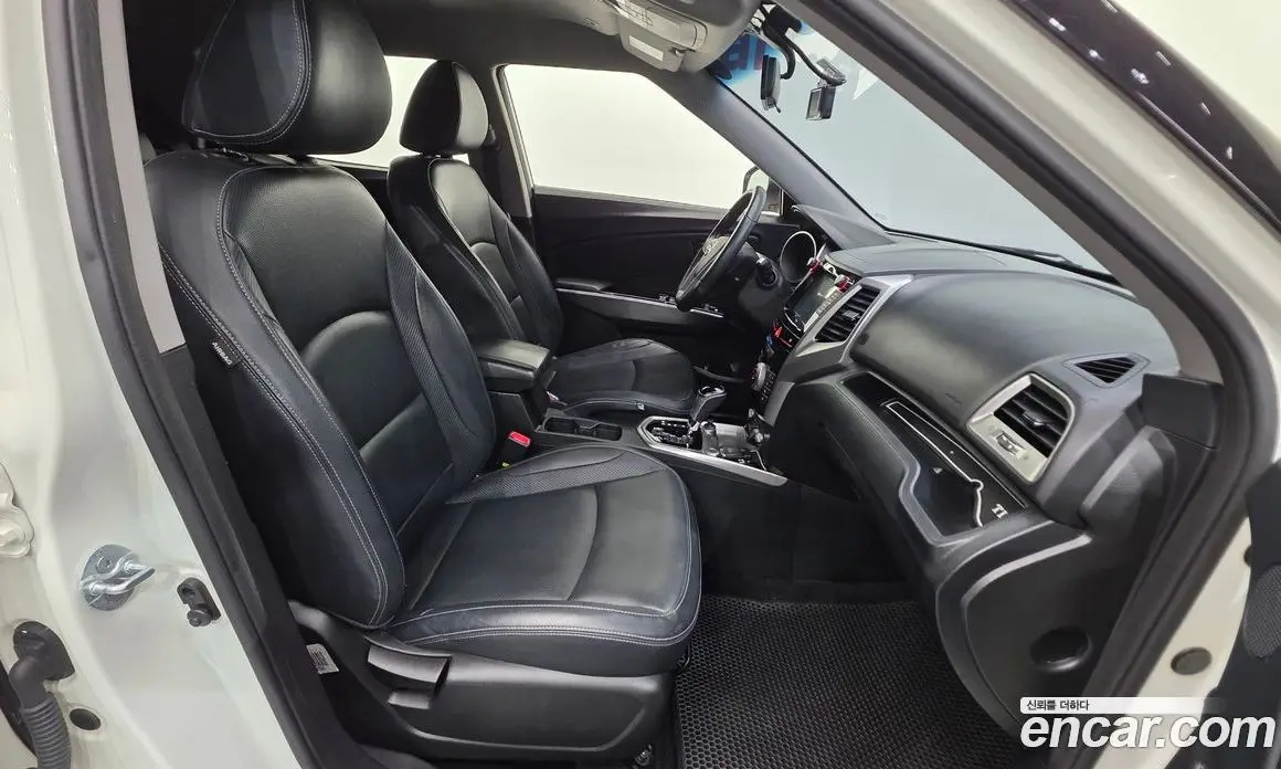 SsangYong TIBOLI 2016 1.6 автомат (гидро), фото 13