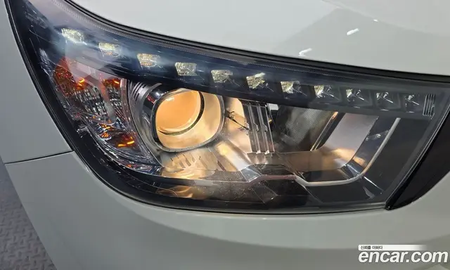 SsangYong TIBOLI 2016 1.6 автомат (гидро), миниатюра 8