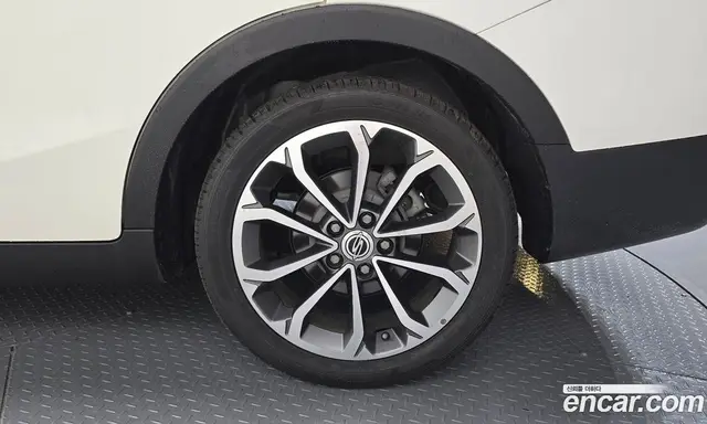 SsangYong TIBOLI 2017 1.6 автомат (гидро), миниатюра 7