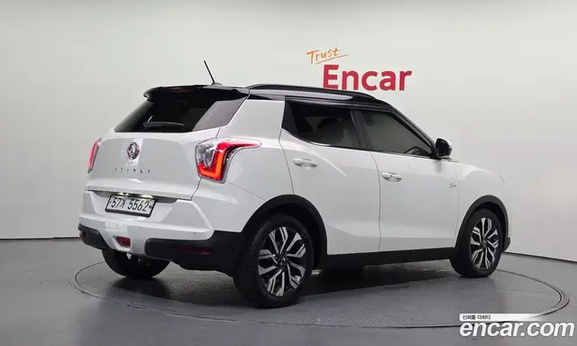 SsangYong TIBOLI 2017 1.6 автомат (гидро), миниатюра 2