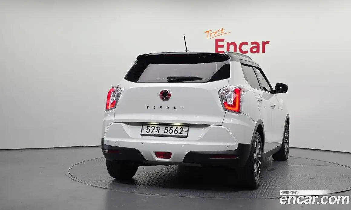 SsangYong TIBOLI 2017 1.6 автомат (гидро), фото 4