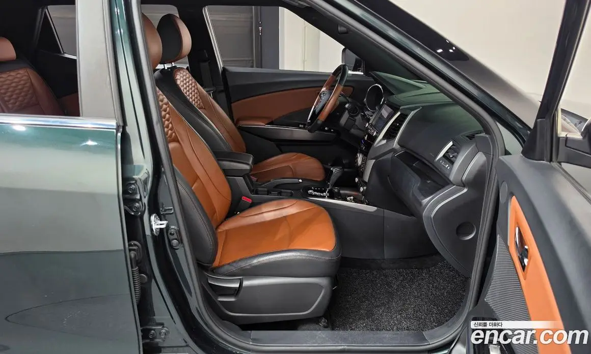 SsangYong TIBOLI 2017 1.6 автомат (гидро), фото 16