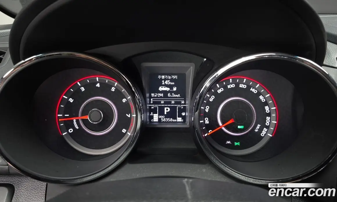 SsangYong TIBOLI 2017 1.6 автомат (гидро), фото 11