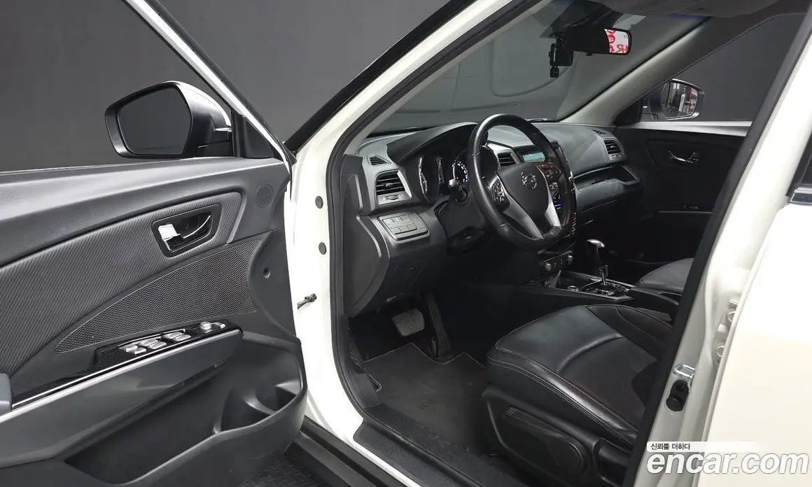 SsangYong TIBOLI 2017 1.6 автомат (гидро), фото 13