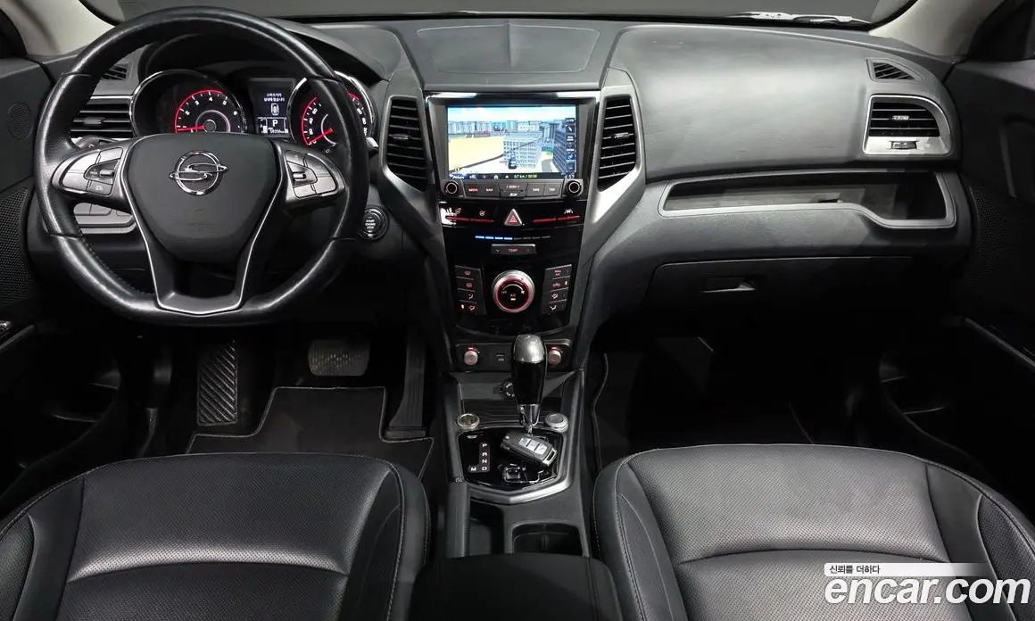 SsangYong TIBOLI 2017 1.6 автомат (гидро), фото 10