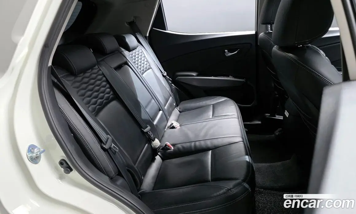 SsangYong TIBOLI 2018 1.6 автомат (гидро), фото 16