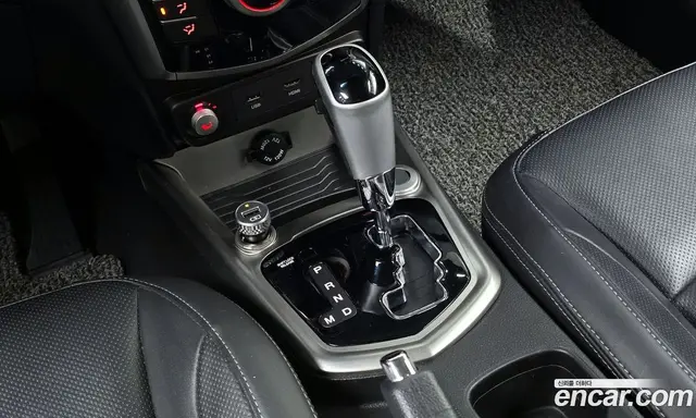 SsangYong TIBOLI 2018 1.6 автомат (гидро), миниатюра 12