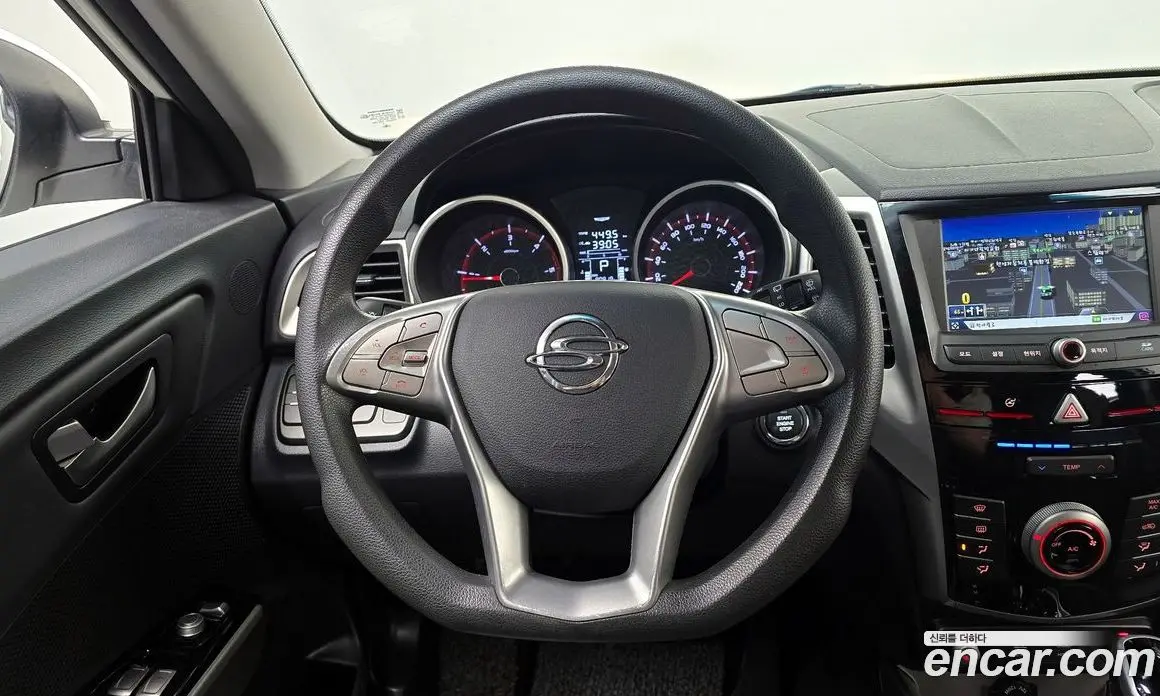SsangYong TIBOLI 2018 1.6 автомат (гидро), фото 19