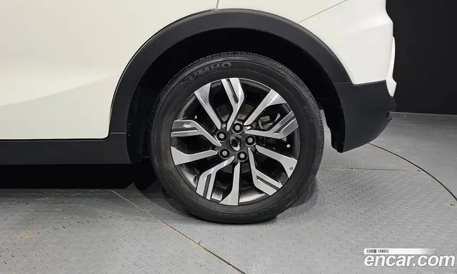 SsangYong TIBOLI 2018 1.6 автомат (гидро), миниатюра 7